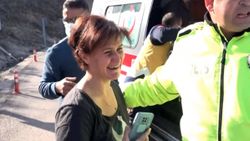 Isparta'da kaza yapan kadın, zarar vermekten korktuğu için ağladı