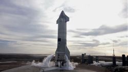 Starship'in ilk yörünge uçuşu gelecek yıl yapılacak