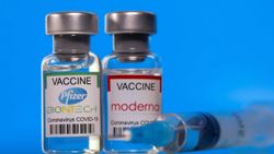 ABD, BioNTech ve Moderna'nın üçüncü dozuna yeşil ışık yaktı