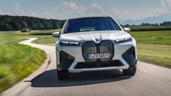 Qualcomm ve BMW, yeni çipler için ortak oldu