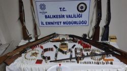 Balıkesir'de bekçilerin dikkati çok sayıda silahı yakalattı
