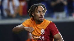 Galatasaray'da Sacha Boey ve Arda Turan yok
