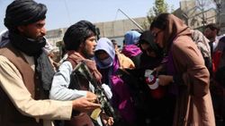 Afganistan'da Taliban'dan, kadınlara yönelik kısıtlama adımları