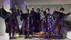 'Erik Dalı' oynamışlardı! K-Pop grubu A.C.E, İstanbul'da konser veriyor