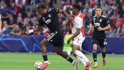 Beşiktaş - Ajax maçının ilk 11'leri