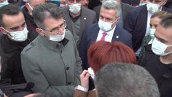 Meral Akşener’e yönelttiği 'başbakan' sorusu sonrası tartaklandı