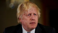 İngiltere'de Boris Johnson'ın liderliği tartışma konusu oldu