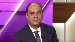Kulaklıktan küfürleri duyamadım