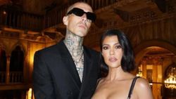 Kourtney Kardashian'ın kolyesi tepki topladı