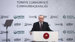 Cumhurbaşkanı Erdoğan, İkinci Yeditepe Bieanali'ne katıldı