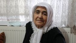 Denizlili Fatma Nine, aşı sayesinde koronavirüsü yendi