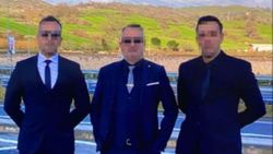 İzmir'deki sahte tuğgeneral ve yüzbaşı suçüstü yakalandı