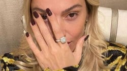 4 karatlık poz! Hadise'nin evlilik yüzüğünün fiyatı olay oldu
