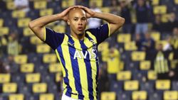Fenerbahçe bırakmıyor