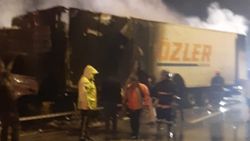 Tarsus'ta tırda yangın çıktı: 1 ölü