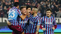 Trabzonspor - Kasımpaşa maçının ilk 11'leri