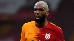 Ryan Babel bu sezon yokları oynuyor
