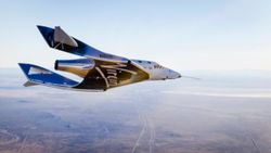 Virgin Galactic, uzay yolculuğu biletlerini halka açıyor