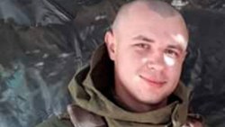 Ukraynalı asker, köprüyü patlatabilmek için canını feda etti