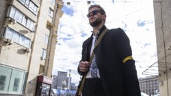 Ukrayna'nın en genç milletvekili, Kiev sokaklarını savunuyor