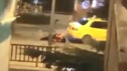 Artvin'de bacağından vurulan adamın feryadı mahalleyi inletti