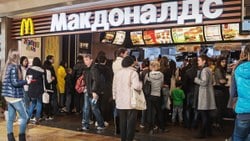 Rusya'da hamburger karaborsaya düştü