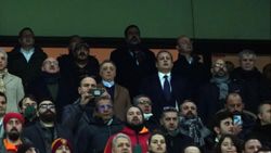 Galatasaray'a kaybeden Beşiktaş'ta olağanüstü toplantı