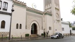 Fransa'da bir cami 6 aylığına kapatıldı