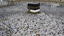 Kabe ve Mescid-i Nebevi'de Ramazan ayında itikaf yapılabilecek