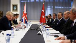 Cumhurbaşkanı Erdoğan, İngiltere Başbakanı Johnson'la görüştü