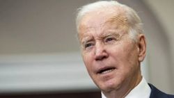 Biden'ın Polonya ziyareti sırasında savaş karşıtı gösteri