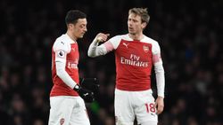 Mesut Özil, herkesle sorun yaşadı