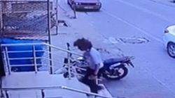 Çanakkale’de çatının altında kalmaktan saniyelerle kurtuldu