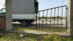 Antalya'da mezarlığın demir kapısı çalındı