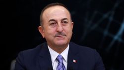 Mevlüt Çavuşoğlu Büyükelçiler Kararnamesi'ni yayımladı