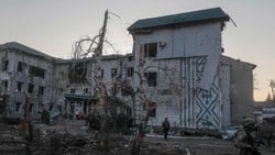 Rus askerleri Ukrayna'daki 324 hastaneyi vurdu