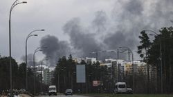 Rusya, başkent Kiev'i bombaladı