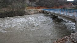 Munzur ve Pülümür’de su seviyesi yükseldi, uzak durun uyarıları yapıldı