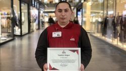 Ankara’da temizlik görevlisi, para dolu çantayı sahibine teslim etti 