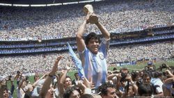 Maradona'nın 1986 Dünya Kupası'nda giydiği forma satışa çıkarılıyor