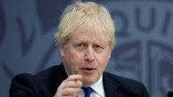 Boris Johnson'ın yerine Ben Wallace ve Liz Truss konuşuluyor