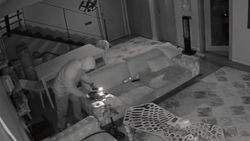 Esenyurt'ta dakikalar içinde 200 bin TL’lik soygun