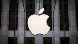 Rus kullanıcılar, ödeme hizmetini sonlandıran Apple'a dava açtı
