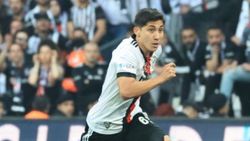 Emirhan İlkkan performansıyla alkış aldı
