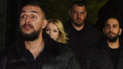 Seda Sayan, eşiyle görüntülenmek istemedi
