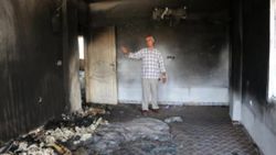 Adana'da DEAŞ tehdidi: Evi önce kurşunlandı, sonra yakıldı