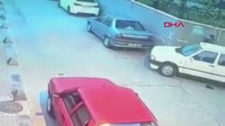Beylikdüzü'nde, çalıntı araçla gelip otomobil çalan hırsızlar kamerada