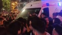 İstanbul'da İrem Derici konserinde kavga çıktı