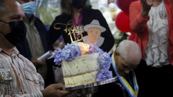Dünyanın en yaşlı adamı 113’üncü yaşını kutladı