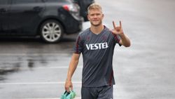 Abdullah Avcı, Avrupai futbol oynatıyor